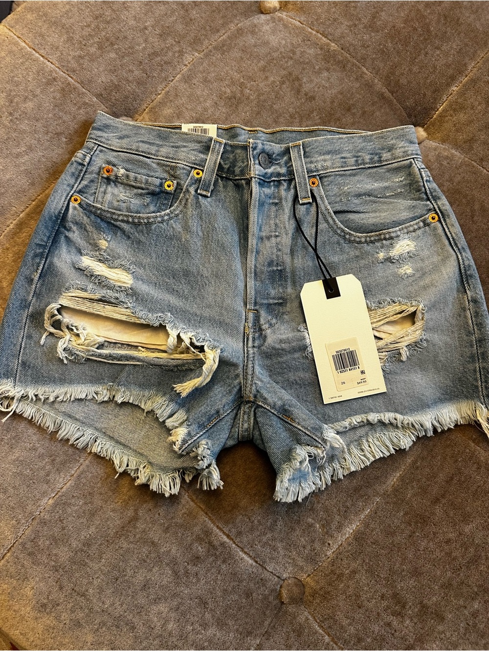 Levi's 501 Original Distressed Denim Shorts - Picture 4 of 6